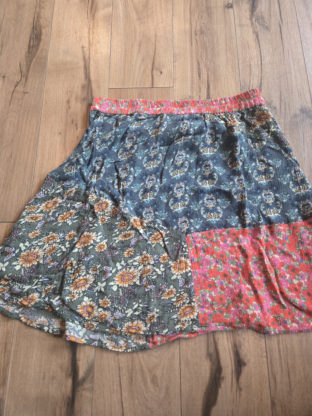 NATURAL LIFE Mixed Floral Patchwork Circle Skirt in Blue, Green & Pink - Picture 4 of 4